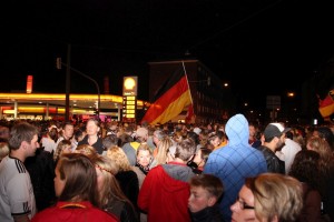 WM-Party 2014 Kiel Shell Tankstelle
